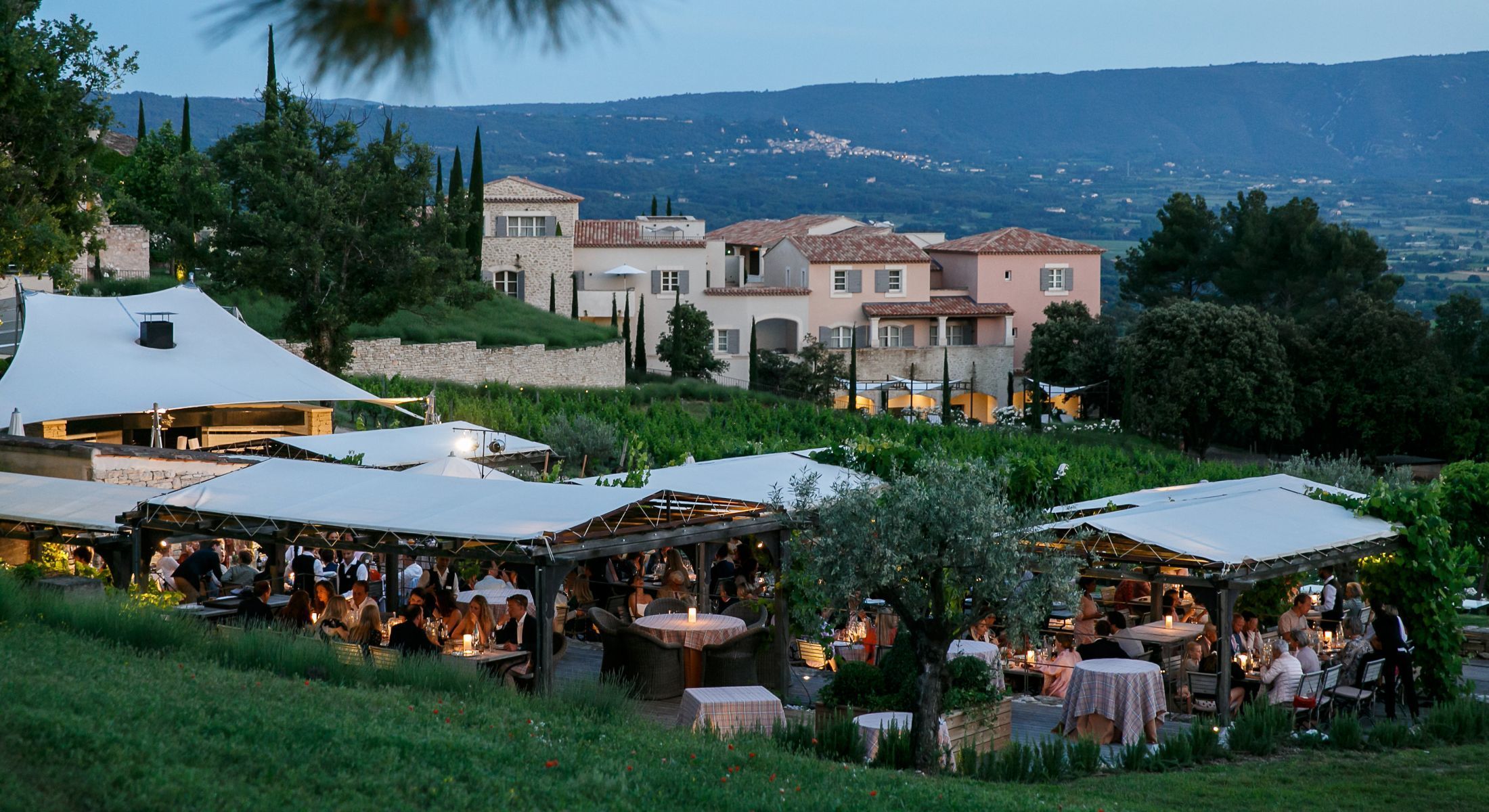 lavender hotel wedding in provence france